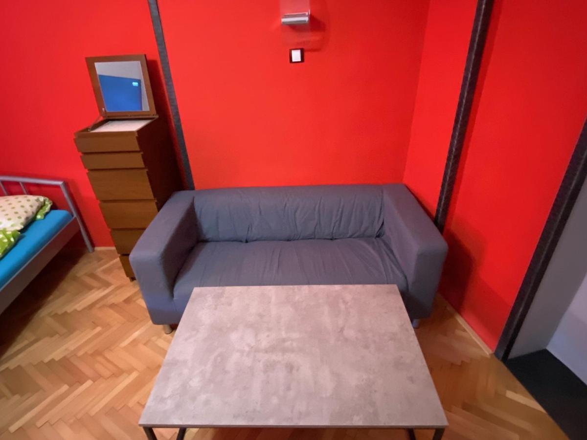 פראג Apartment B42 Bed And Cafe מראה חיצוני תמונה
