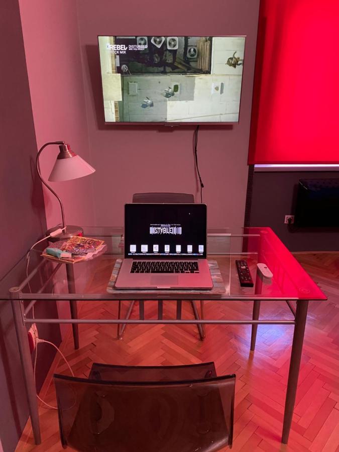 פראג Apartment B42 Bed And Cafe מראה חיצוני תמונה
